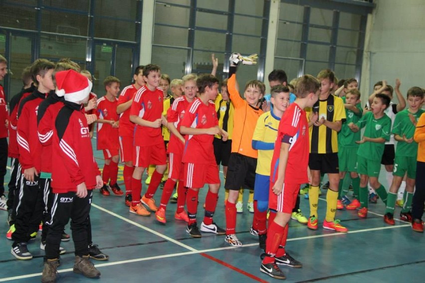 Warta Cup 2014 Mikołajkowy turniej piłki nożnej