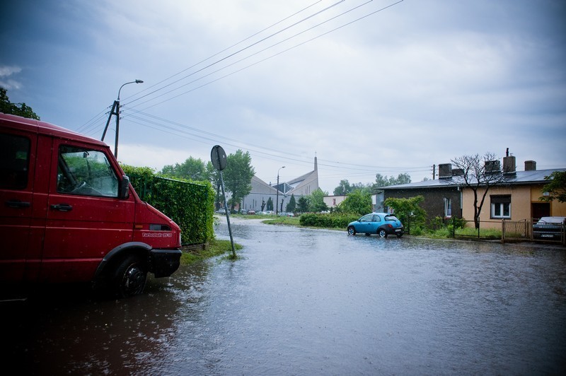 Wyjątkowe zdjęcia - Boże Ciało w Gnieźnie, a dookoła burze!