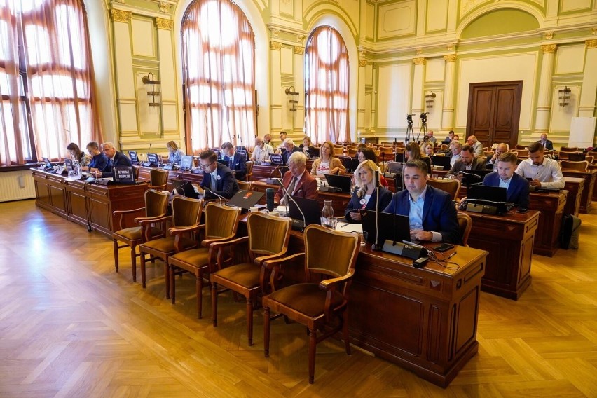 Rada Miasta Gdańska jednogłośnie przyjęła uchwałę o...