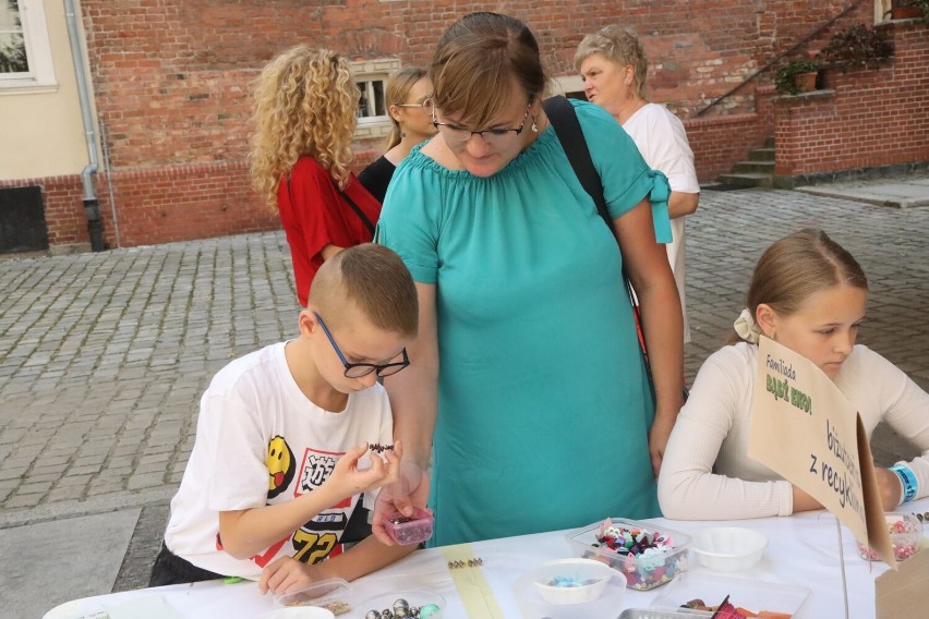 Artystyczna Familiada z Legnicką Galerią Sztuki, zobaczcie zdjęcia