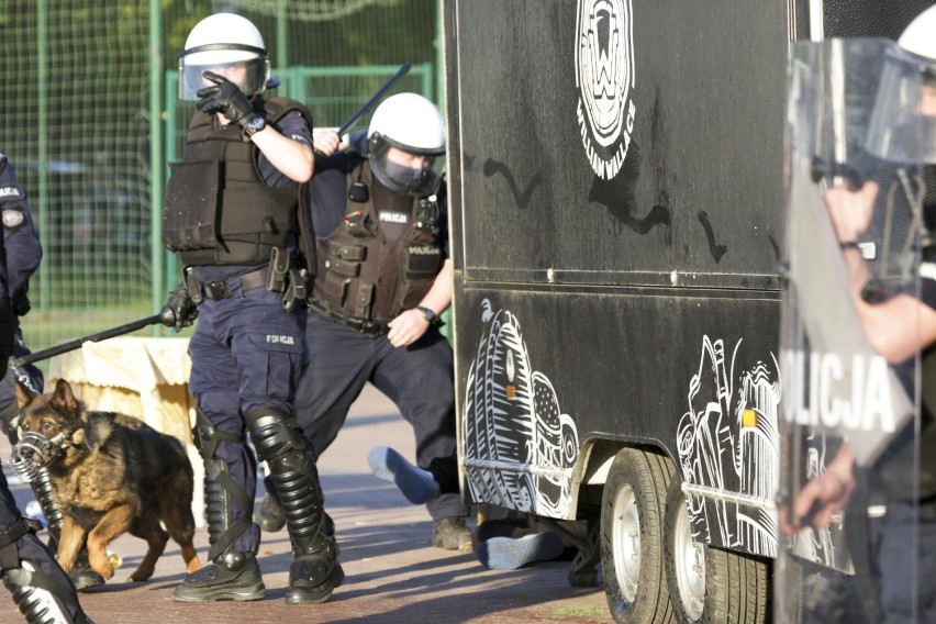 Gryf - Pogoń. W końcówce meczu interweniowała policja