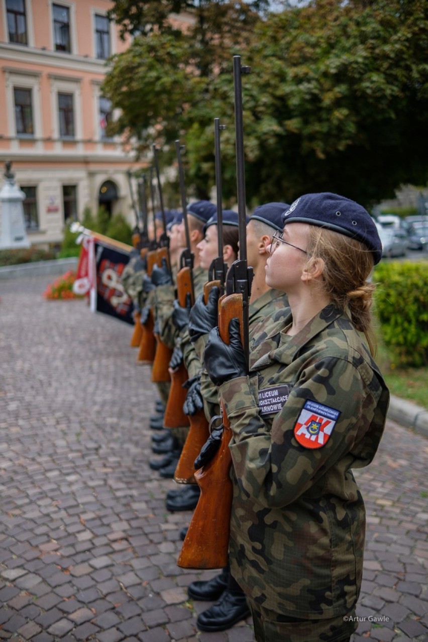 W XVI LO klasy wojskowe działają już od 2000 roku. Teraz...