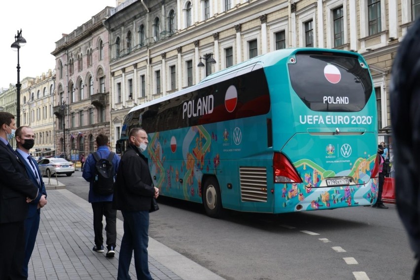 W Sankt Petersburgu nie czuć atmosfery Euro 2020. Może...