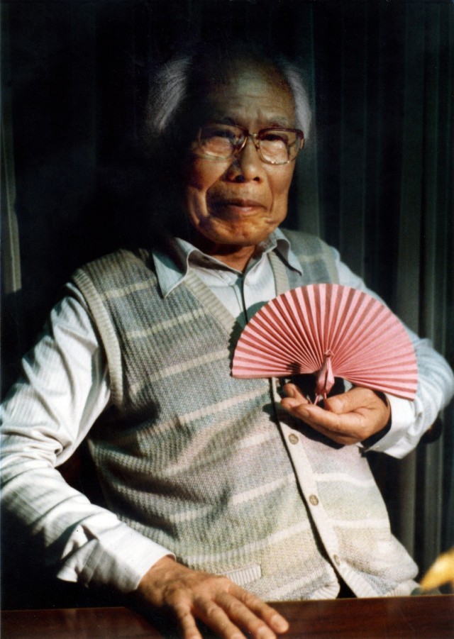 Dziś mija 7. rocznica śmierci japońskiego twórcy origami. Akira ...