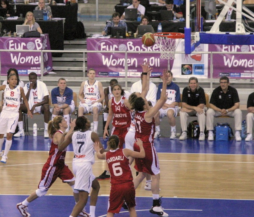 W drugim półfinale EuroBasket 2011 Turcja wygrała z Francją...