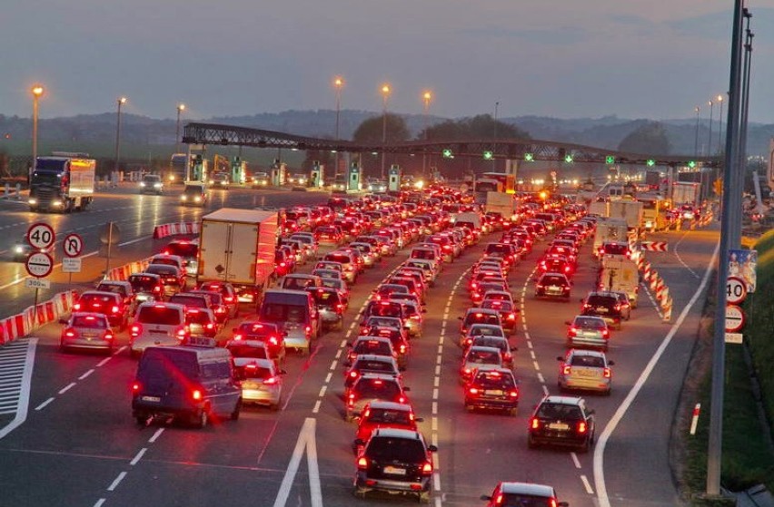 Są nowe, niższe ceny na autostradzie A4 Katowice - Kraków! Będą obowiązywać od 1 stycznia 2020.