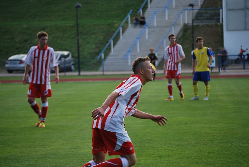 Polonia Leszno wygrała z Unią Swarzędz 1:0 w pierwszym meczu...