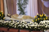 Groby pańskie - jeden z symboli czasu Wielkanocy w kościołach. Nawiązują do grobu Jezusa, gdzie został pochowany po ukrzyżowaniu