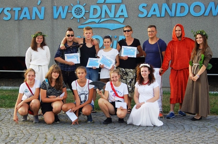 Gra miejska po raz pierwszy w Sandomierzu. Uczestnicy odkrywali tajemnice musicalu i Wisły