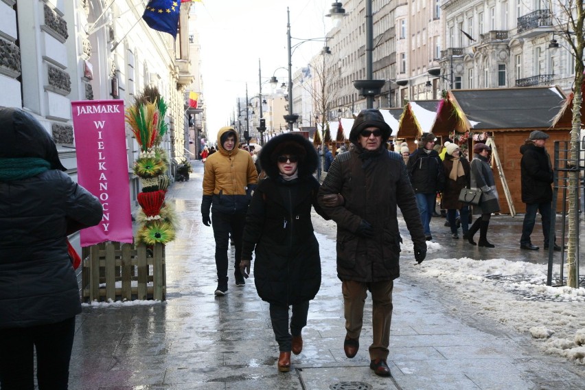 Jarmark wielkanocny na Piotrkowskiej w Łodzi