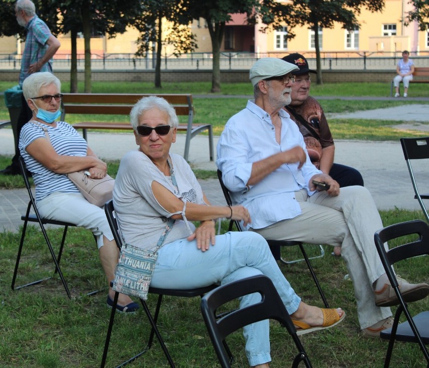 Leszno. Małgorzata Kidawa - Błońska spotkała się z mieszkańcami Leszna [ZDJĘCIA] 