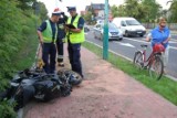 Spoza miasta: Motocyklista zginął po zderzeniu ze... słupem