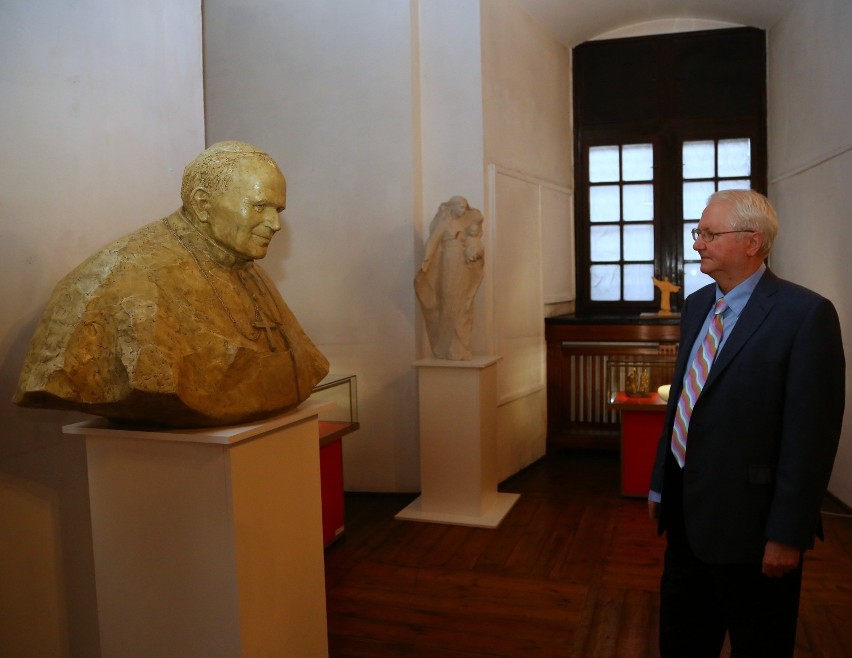 Wystawę poświęconą Janowi Pawłowi II można oglądać w muzeum