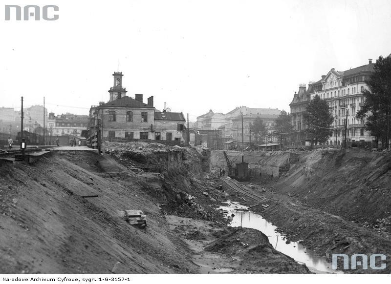Budowa linii średnicowej w Warszawie na archiwalnych zdjęciach