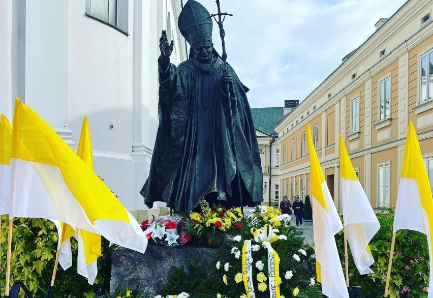 Wadowice. 43. rocznica wyboru kard. Karola Wojtyły na...