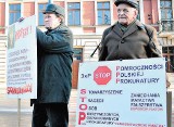 Trzej ojcowie protestowali przed  łódzką prokuraturą