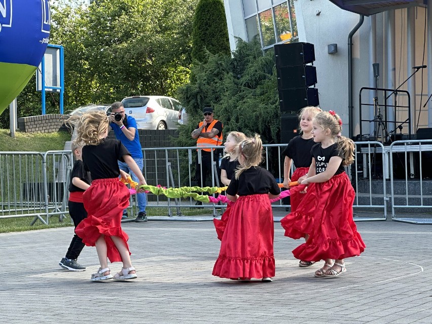 Dni Gminy Osjaków 2024. Zobacz zdjęcia z Powiatowego Przeglądu Dziecięcych Grup Tanecznych