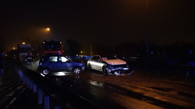 Wypadek na dużym moście w Obornikach