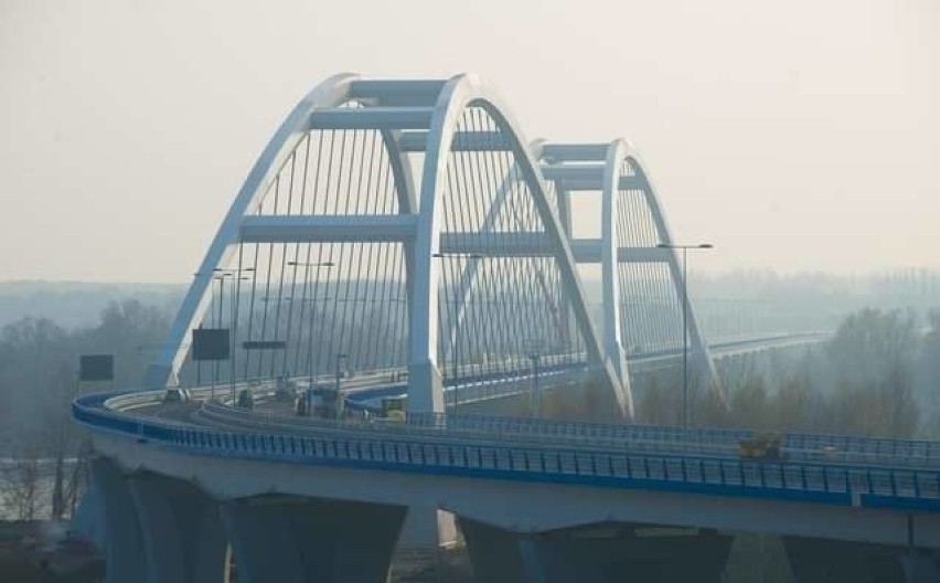 Trzeci most drogowy w Toruniu. Drogowcy ogłosili przetarg na opracowanie koncepcji budowy kolejnej przeprawy!