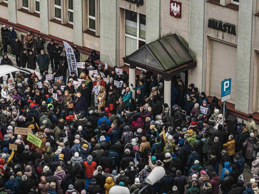 Protest przeciwko podwyżkom cen ciepła w Piotrkowie