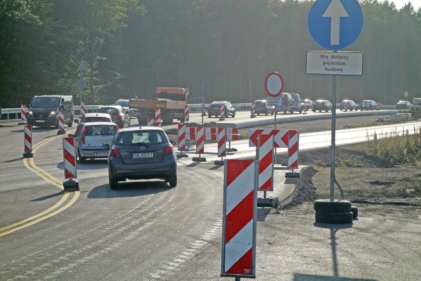 Przebudowa węzła Giszowiec i nowy objazd. Korki na Pszczyńskiej, zamknięty zjazd na Tychy. Jesień 2020 na katowickich drogach