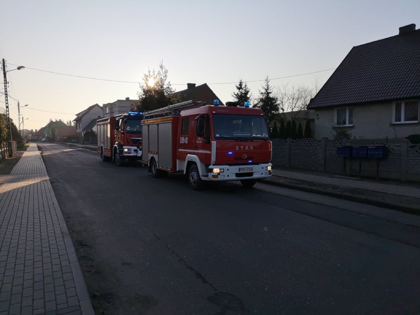 Strażacy otrzymali niepokojące zgłoszenie o pożarze domu