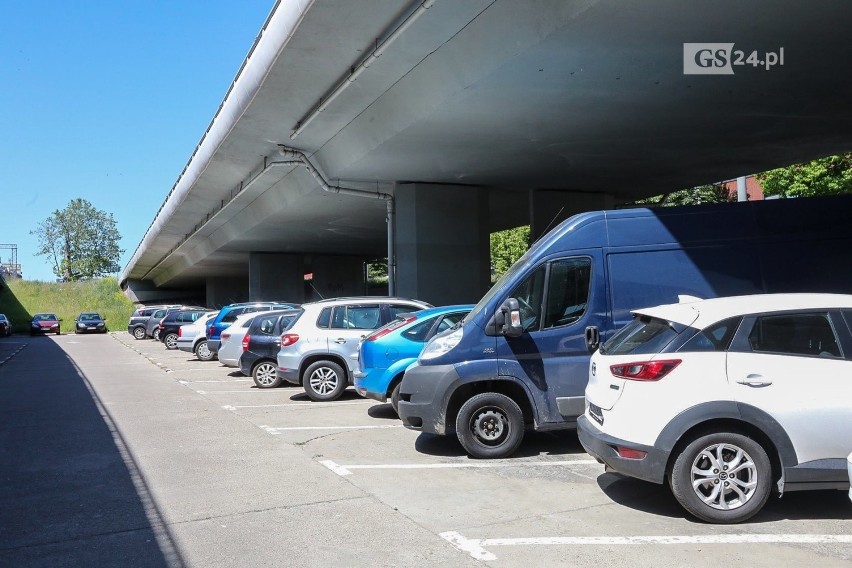 Będzie płatne parkowanie pod Trasą Zamkową w Szczecinie. To już pewne! 