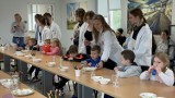 EkoSzkołę przy MPEC we Włocławku będą wspierać uczniowie z "Chemika". Zdjęcia, wideo