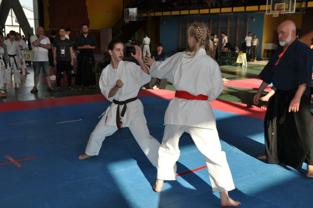 Karatecy KK NIDAN Zielona Góra szykują się do startu w mistrzostwach Polski.