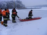 Wypadek w Ciechanówku. Mężczyzna zamarzł na jeziorze