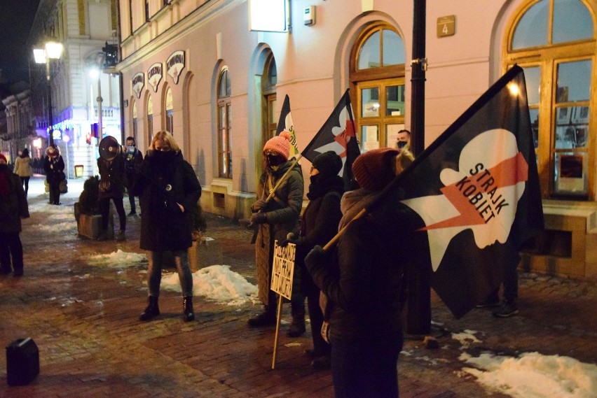 Strajk Kobiet w Bielsku-Białej w czwartek 28 stycznia skupił...