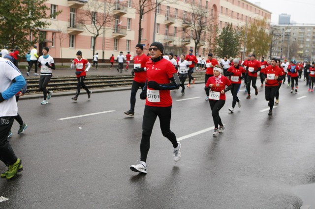 Bieg Niepodległości 2016. Fotogaleria z największego patriotycznego biegu w Polsce