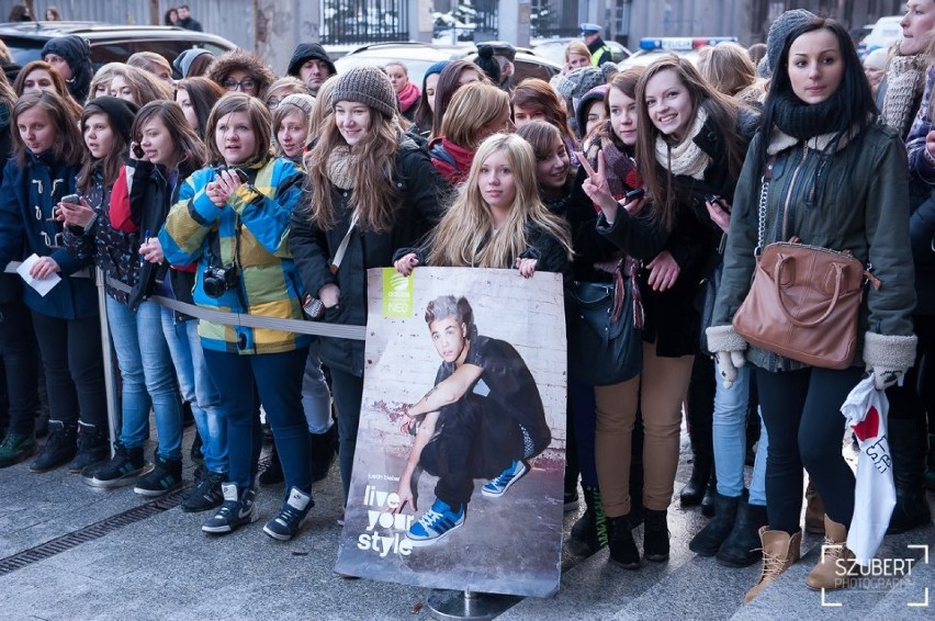 Justin Bieber przyjechał do Łodzi po południu w niedzielę....