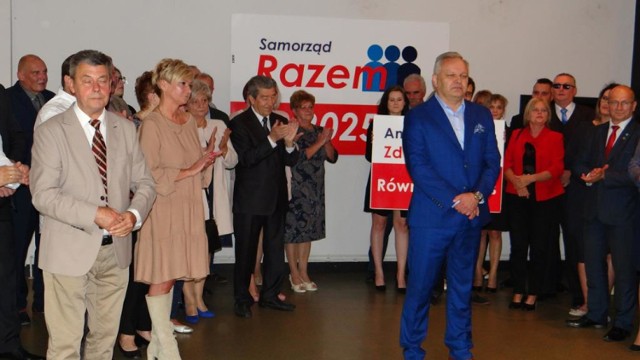 Andrzej Brodzki zaprezentował program i kandydatów na radnych ze swojego KWW Samorząd Razem 2025
