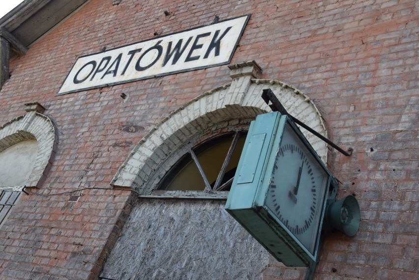 Dworzec w Opatówku będzie służył celom kulturalnym. Są na to pieniądze