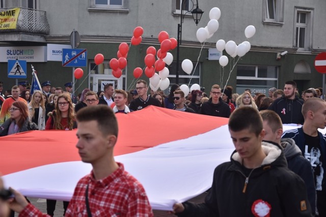 Uczczono setną rocznicę odzyskania przez Polskę niepodległości