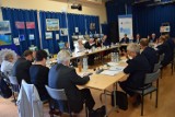Ostatnia sesja Rada Powiatu Zduńskowolskiego [zdjęcia]