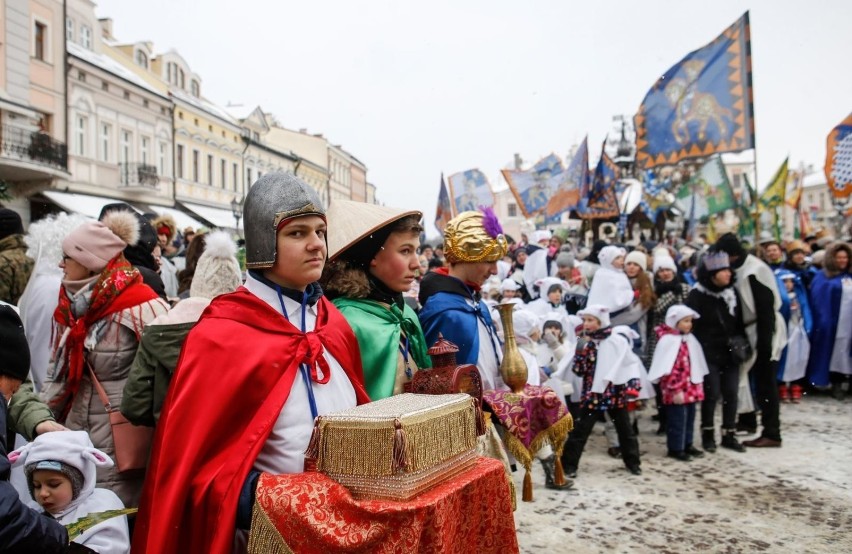 Orszak Trzech Króli w Rzeszowie. Zdjęcia z 2019 roku.