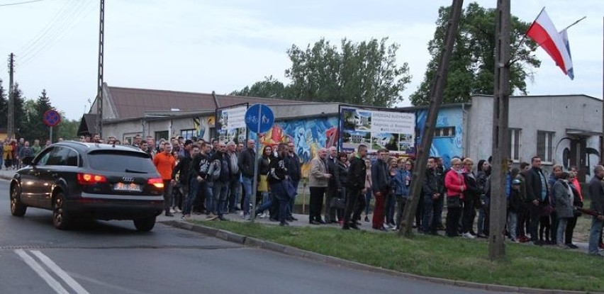 Koncert Sławomira spowodował ogromne zamieszanie na ulicach Wolsztyna