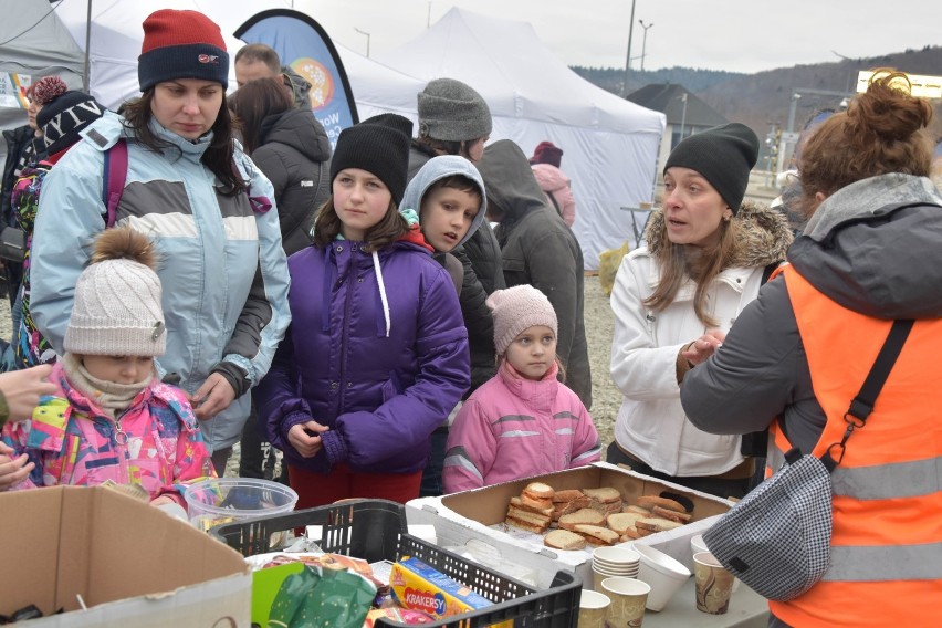 Zobacz, co działo się w niedzielę na przejściu granicznym w Krościenku [ZDJĘCIA]