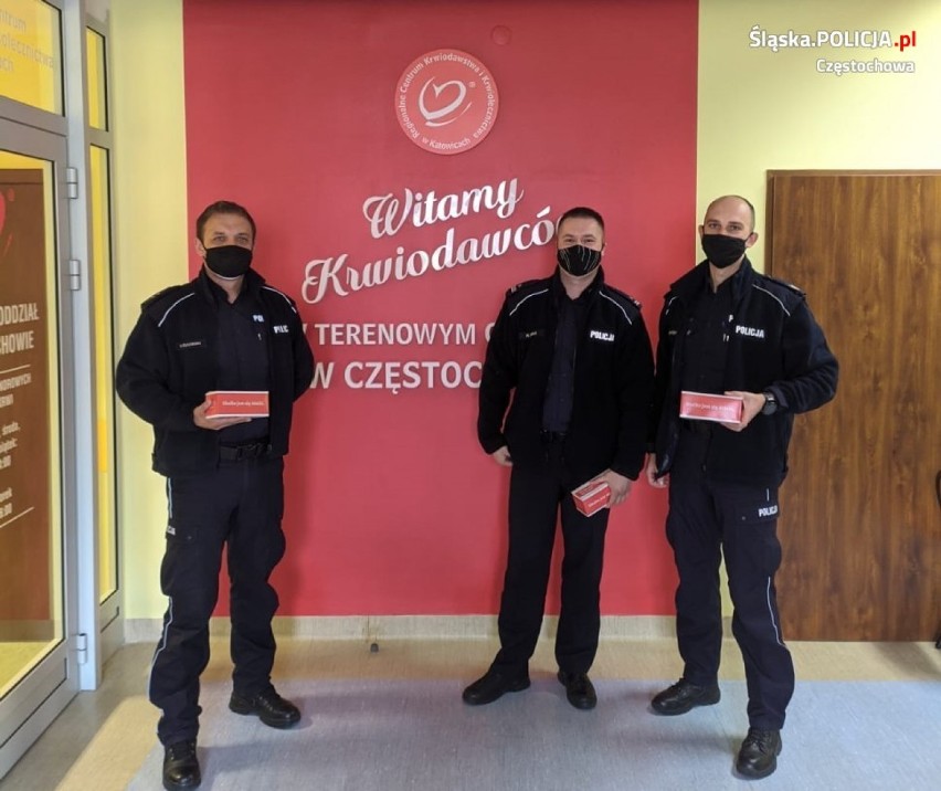 Częstochowscy policjanci oddawali honorowo krew ZDJĘCIA