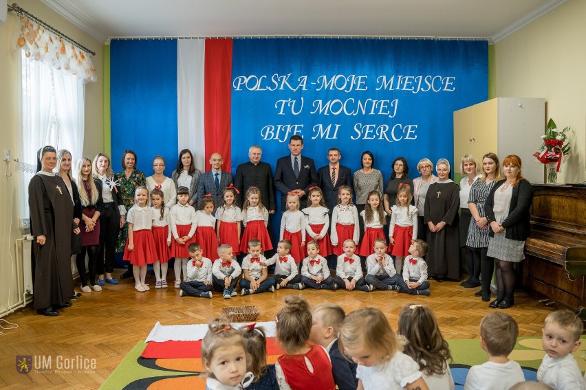 Święto Niepodległości i jubileusz w przedszkolu Sióstr Felicjanek. Zgromadzenie obchodzi 125-lecie zatwierdzenia