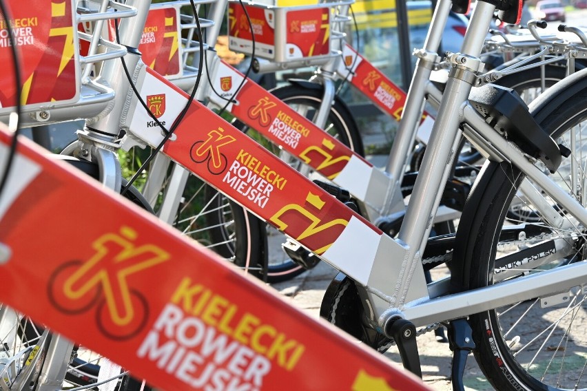 Kielecki Rower Miejski właśnie wystartował. Mieszkańcy i goście mogą korzystać z 250 rowerów. Zobacz jak je wypożyczyć
