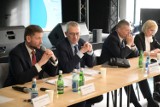 W jakim kierunku ma iść rozwój szkolnictwa zawodowego w Pleszewie? Konferencja edukacyjno-samorządowa w Zajezdni Kultury
