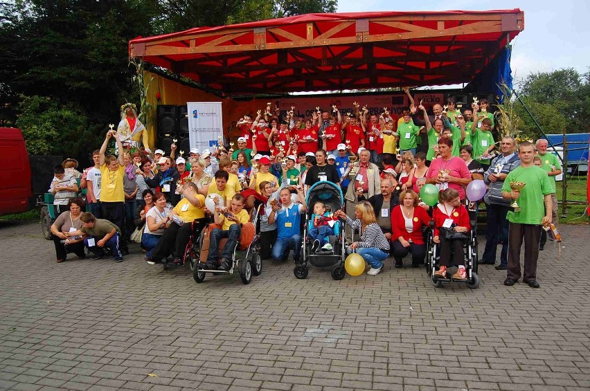 Trzeci Turniej Osób Niepełnosprawnych w Charbrowie