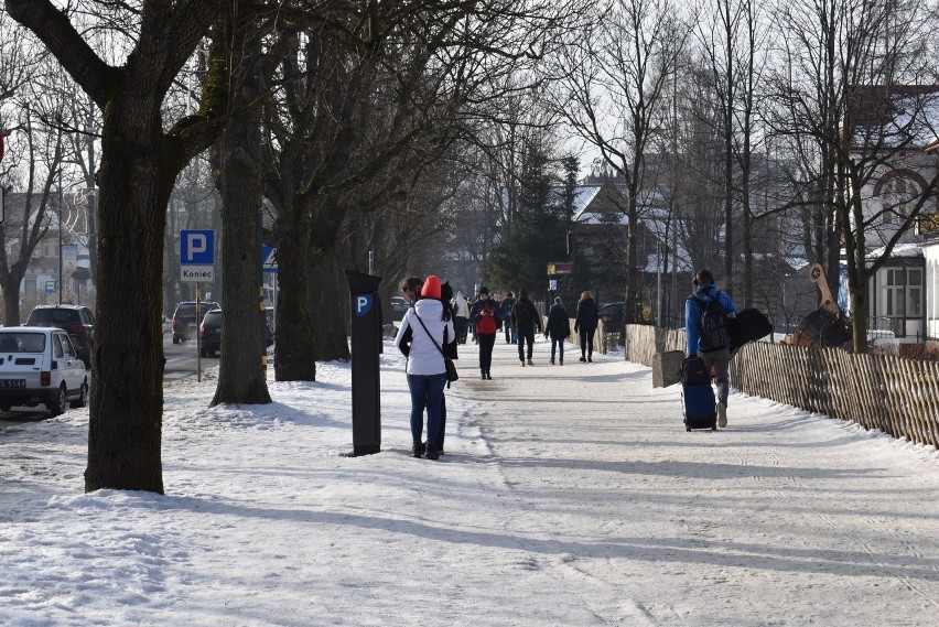 Zakopane. Za parking można już zapłacić kartą płatniczą. Kiedy przez aplikację?