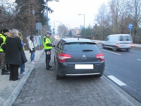 Policja w Lublińcu wraz z młodzieżą kontrolowała kierowców