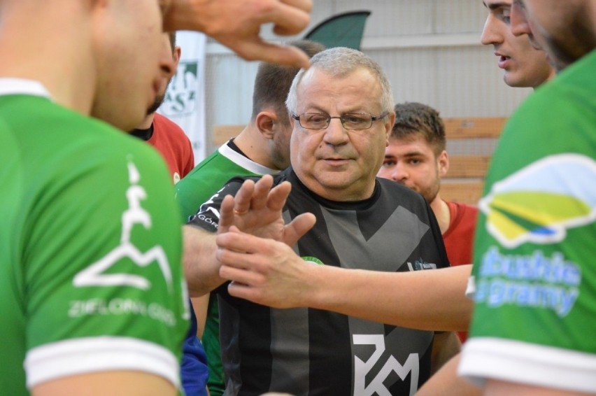 Piłkarze ręczni AZS-u Zielona Góra przegrali w Lesznie.