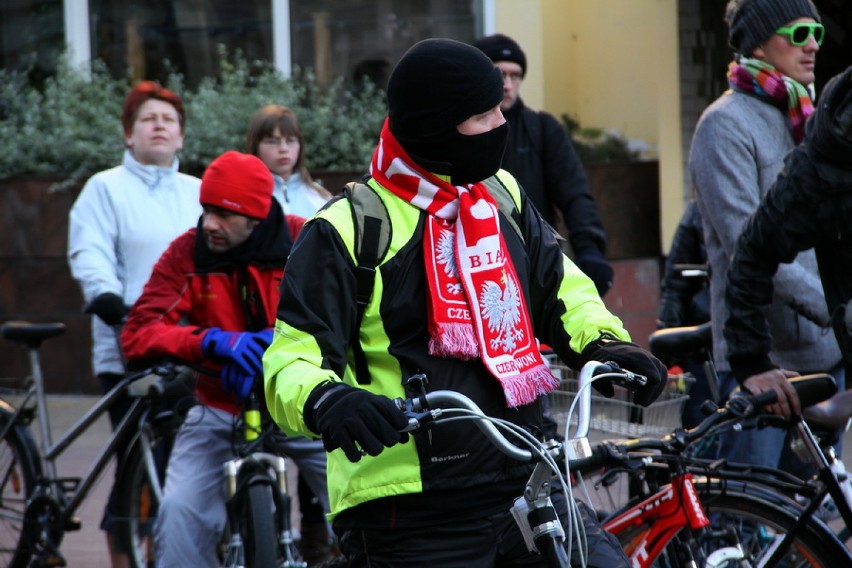 Rowerowa Masa Niepodległości 2011