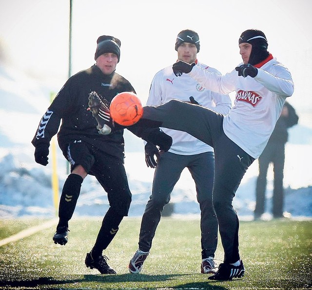 Piłkarze Widzewa przygotowują się w Gutowie Małym do rundy wiosennej I ligi. W łódzkiej drużynie nie ma nowych zawodników.